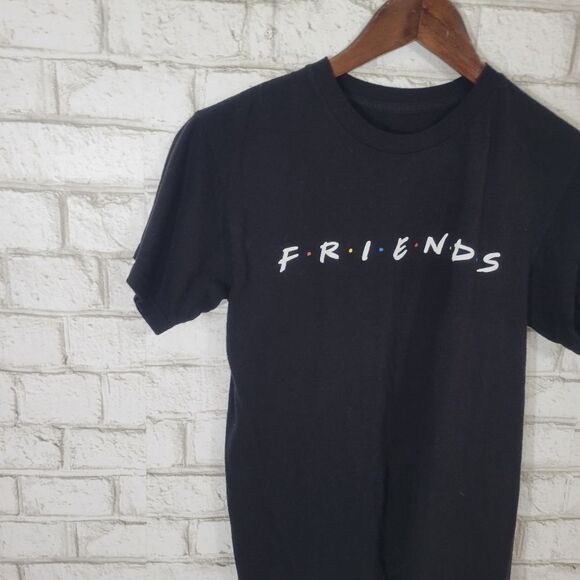 FRIENDS black graphic tee - Picture 5 of 8